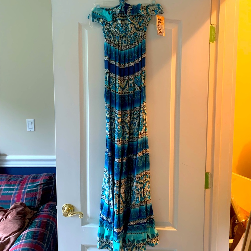 Pretty maxi dress